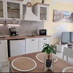 белия делфин каваци Greeenlife *