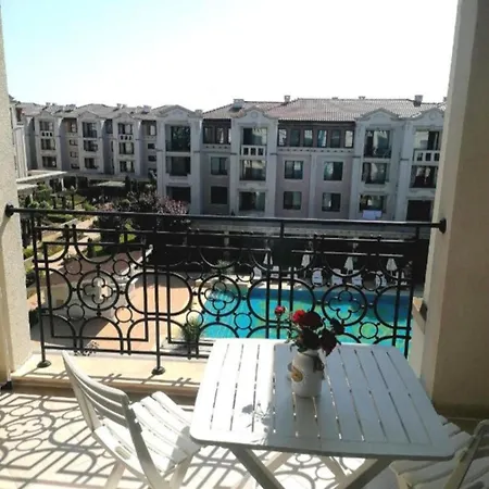 Apartmán белия делфин каваци Greeenlife *